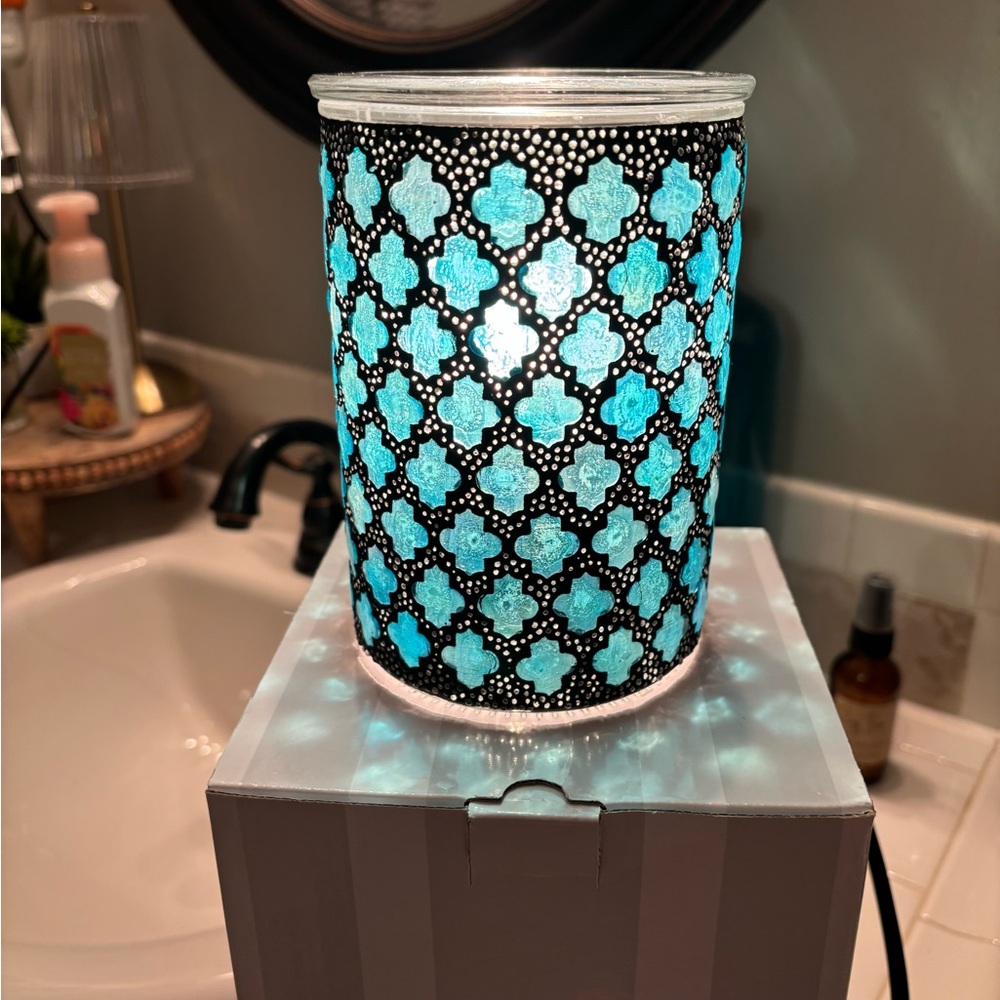 Scentsy Marakeesh warmer